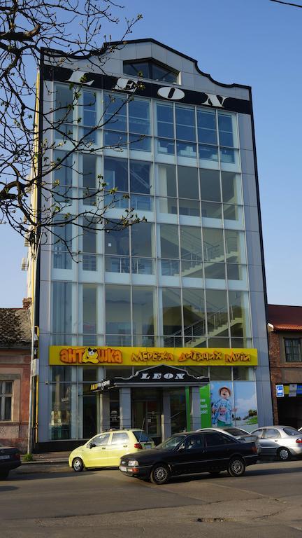 City Hostel Panorama Ужгород Экстерьер фото